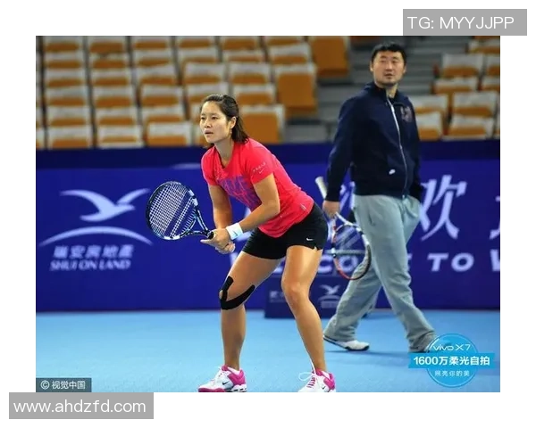 专访羽毛球明星陈芳揭秘她成功背后的努力与坚持 专访羽毛球明星陈芳揭秘她成功背后的努力与坚持